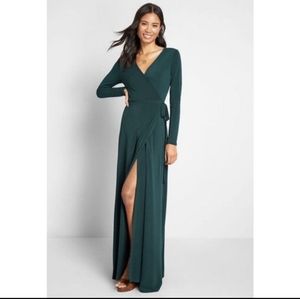 Modcloth Say Yes to Timeless Maxi Wrap Dress Dark Green size Medium